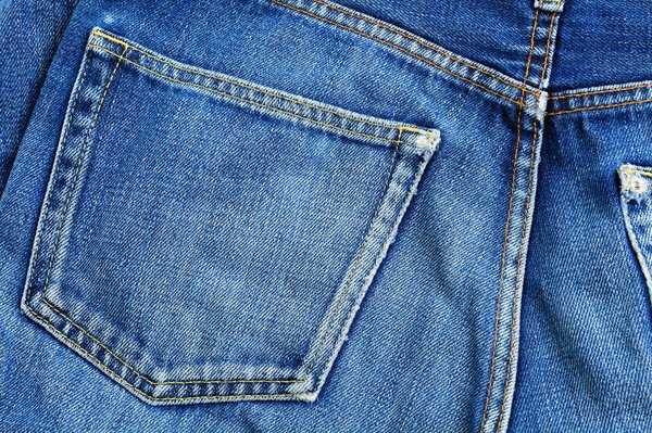 Come trovare i jeans ideali per ogni forma del corpo?
